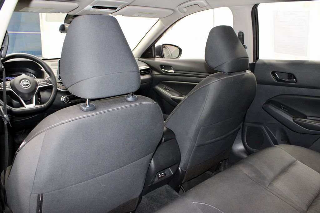 Certified 2024 Nissan Altima 2.5 SV FWD image 20