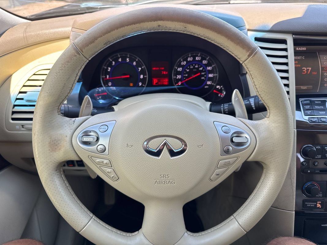 Used 2009 INFINITI FX35 AWD w/ Technology Pkg image 23