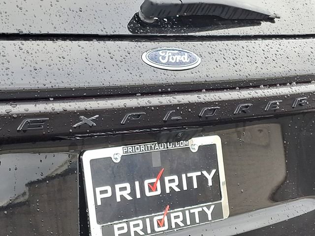 Used 2025 Ford Explorer ST-Line image 32