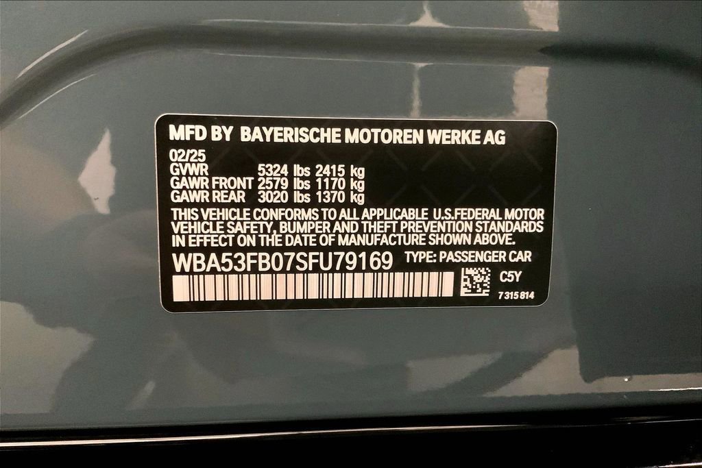 Used 2025 BMW M440i RWD image 31