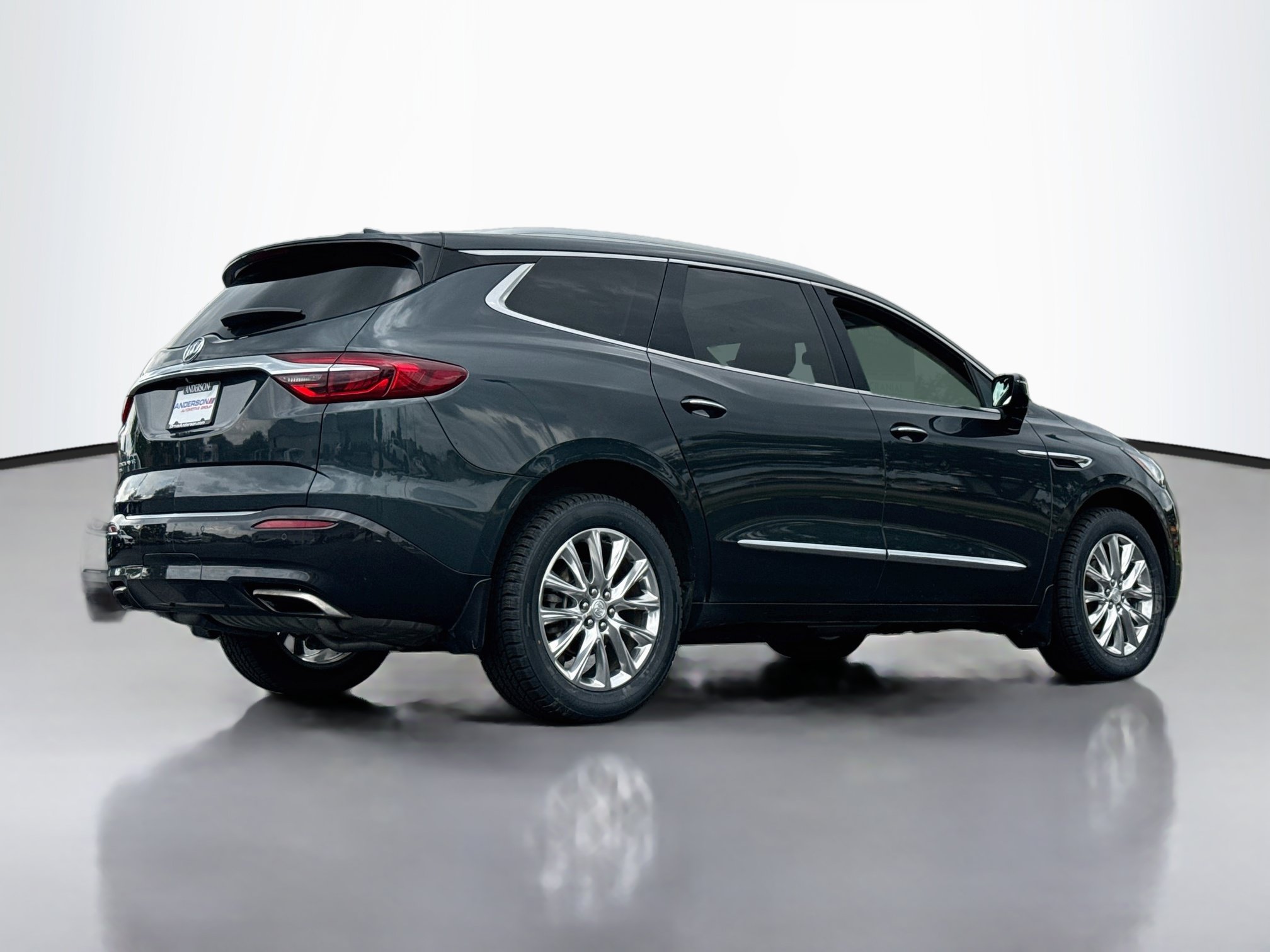 Used 2020 Buick Enclave Premium w/ Sun and Sites Package AWD/4WD image 7