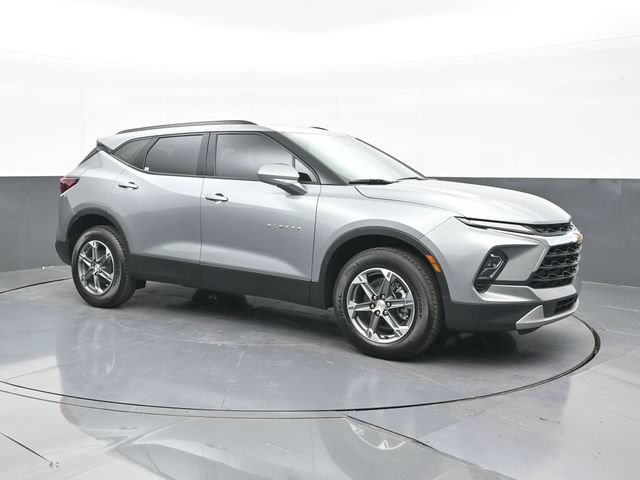 New 2026 Chevrolet Blazer LT w/ Convenience Package AWD/4WD image 14