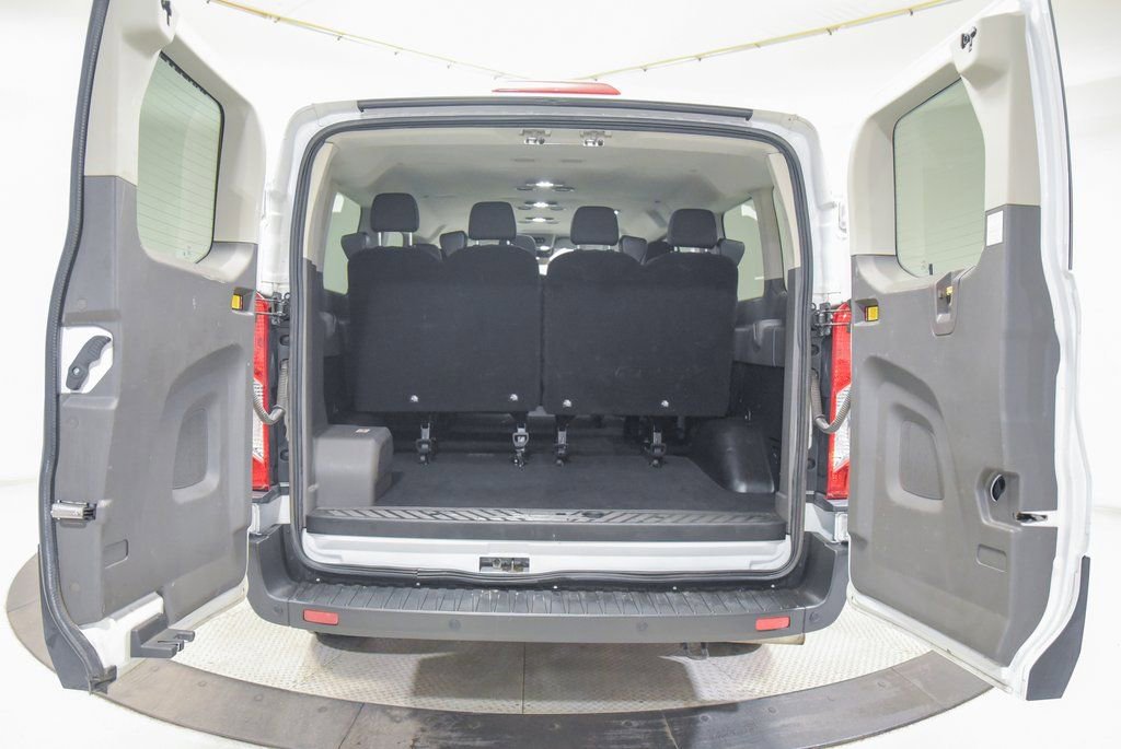 Used 2023 Ford Transit 350 XLT image 14