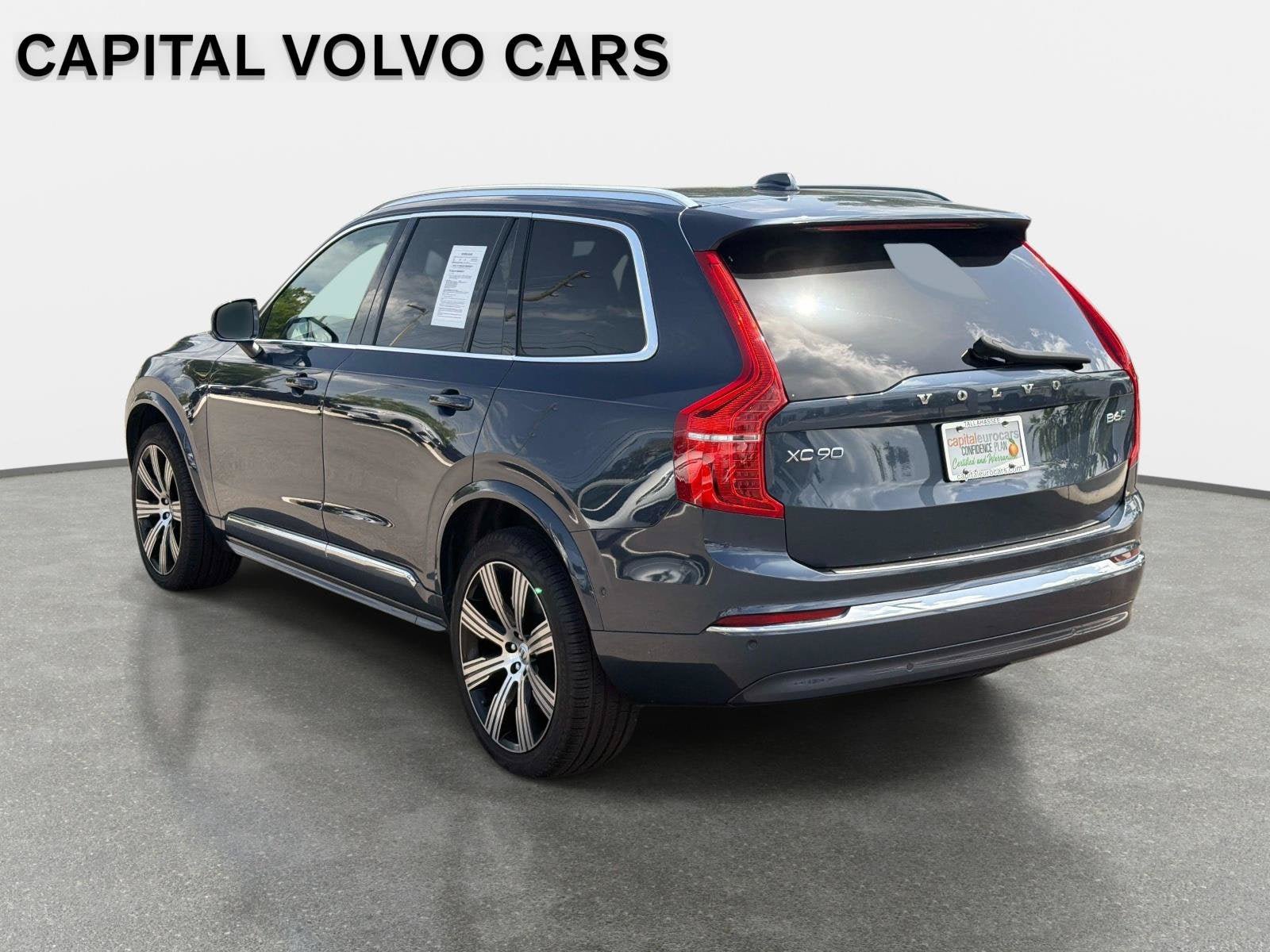 Used 2023 Volvo XC90 B6 Ultimate w/ Protection Package Premier AWD/4WD image 8