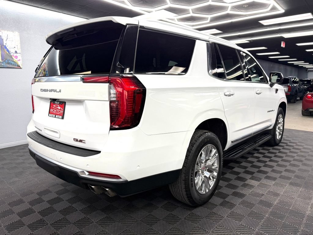 Used 2025 GMC Yukon Denali AWD/4WD image 14
