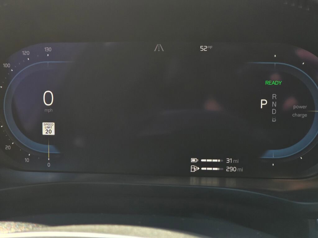 Used 2022 Volvo XC60 T8 R-Design w/ Advanced Package image 40