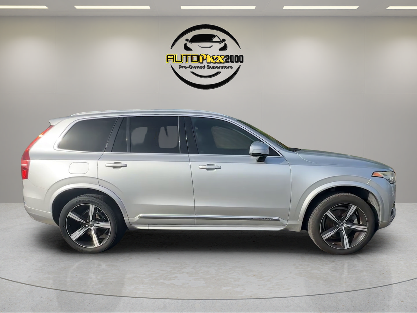 Used 2016 Volvo XC90 T6 Inscription w/ Vision Package AWD/4WD image 8