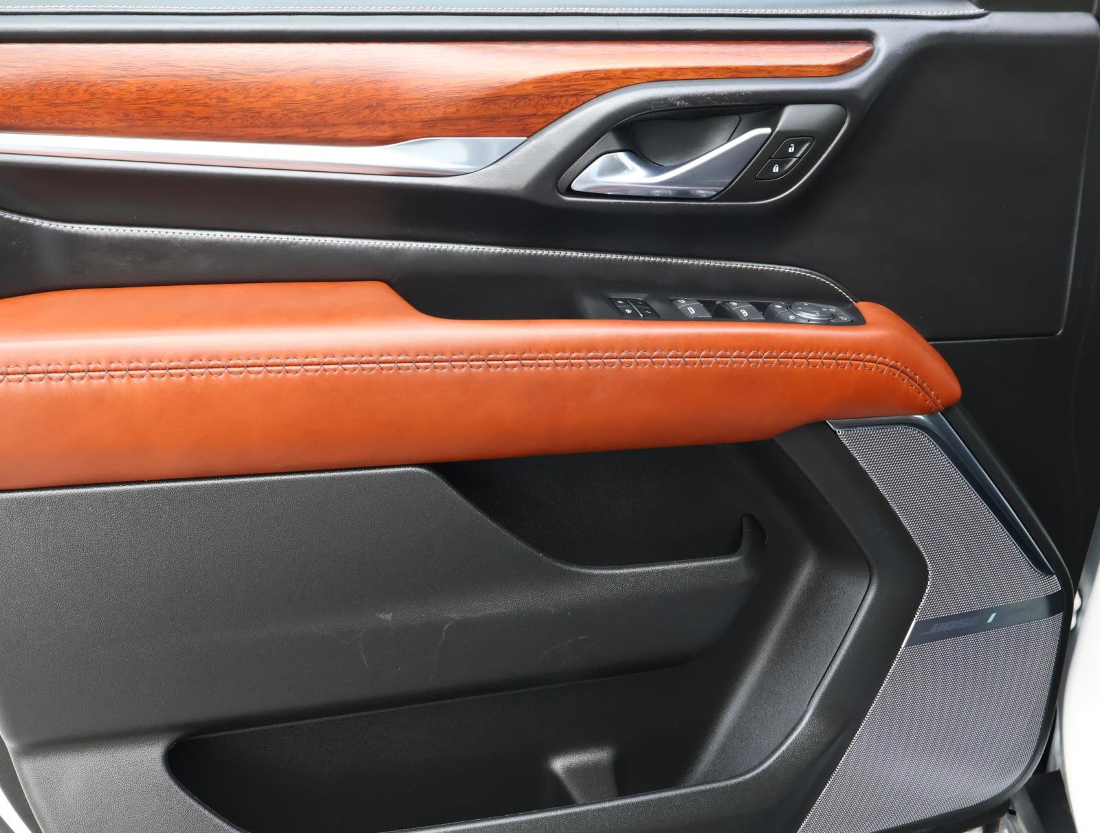 Used 2023 GMC Yukon Denali Ultimate image 19