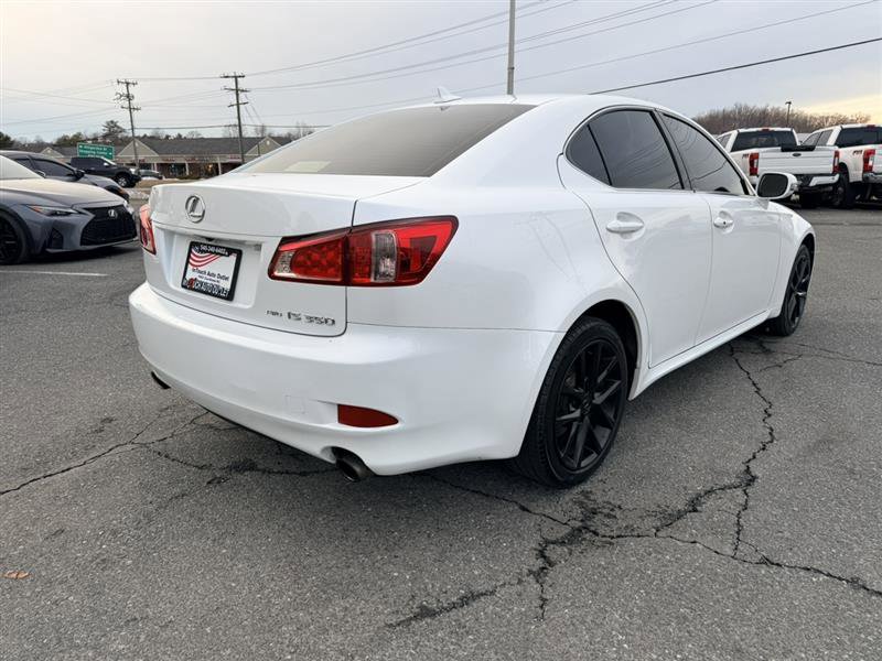 Used 2011 Lexus IS 350 AWD w/ Luxury Plus Value Edition image 5