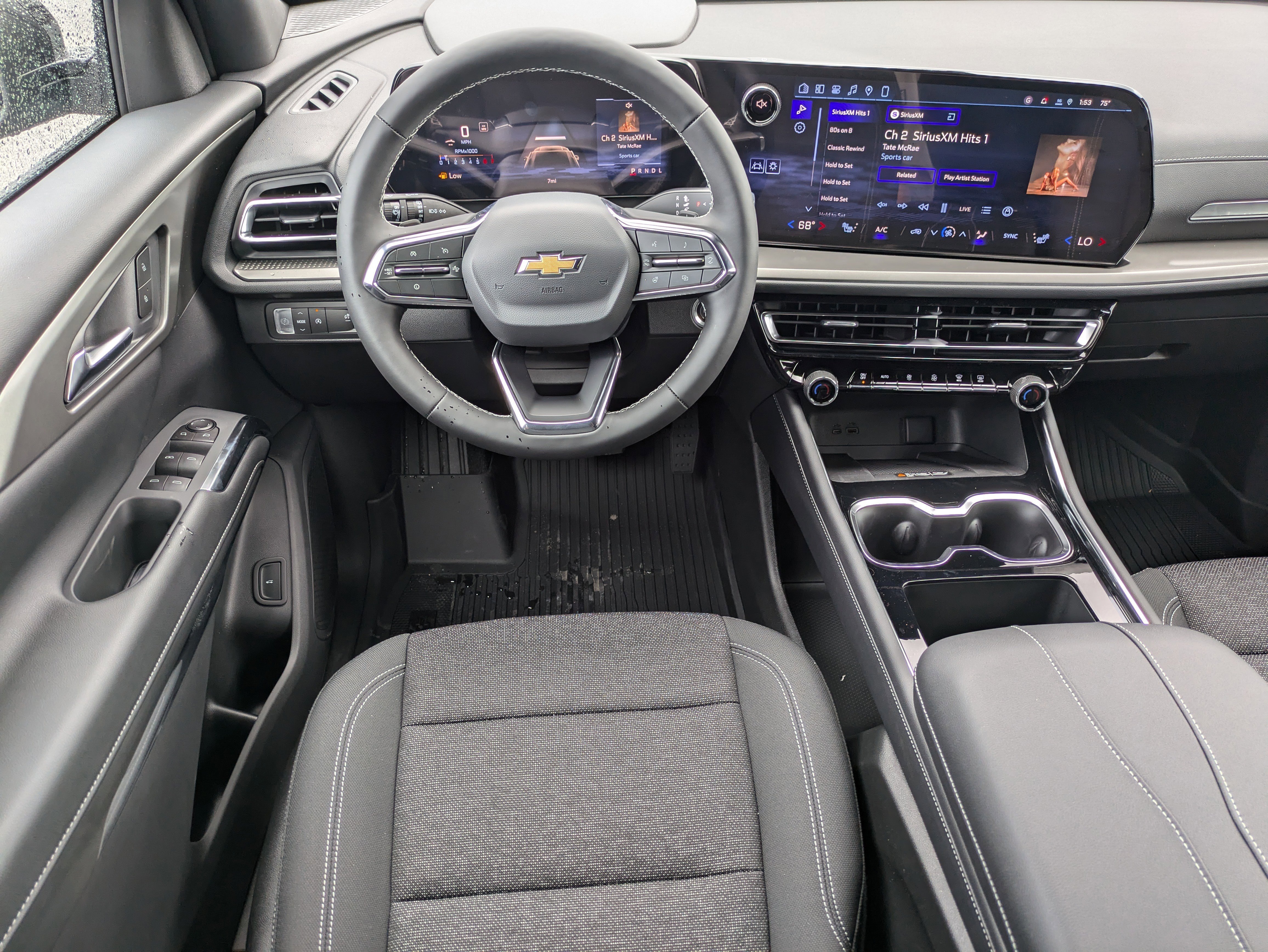 New 2026 Chevrolet Traverse LT w/ Driver Confidence Package image 15