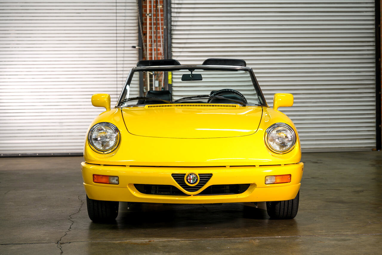 Used 1992 Alfa Romeo Spider Veloce image 12