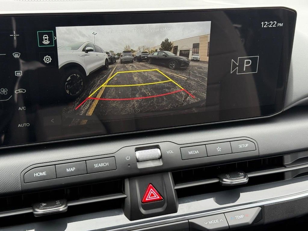 Used 2025 Kia K4 EX image 11