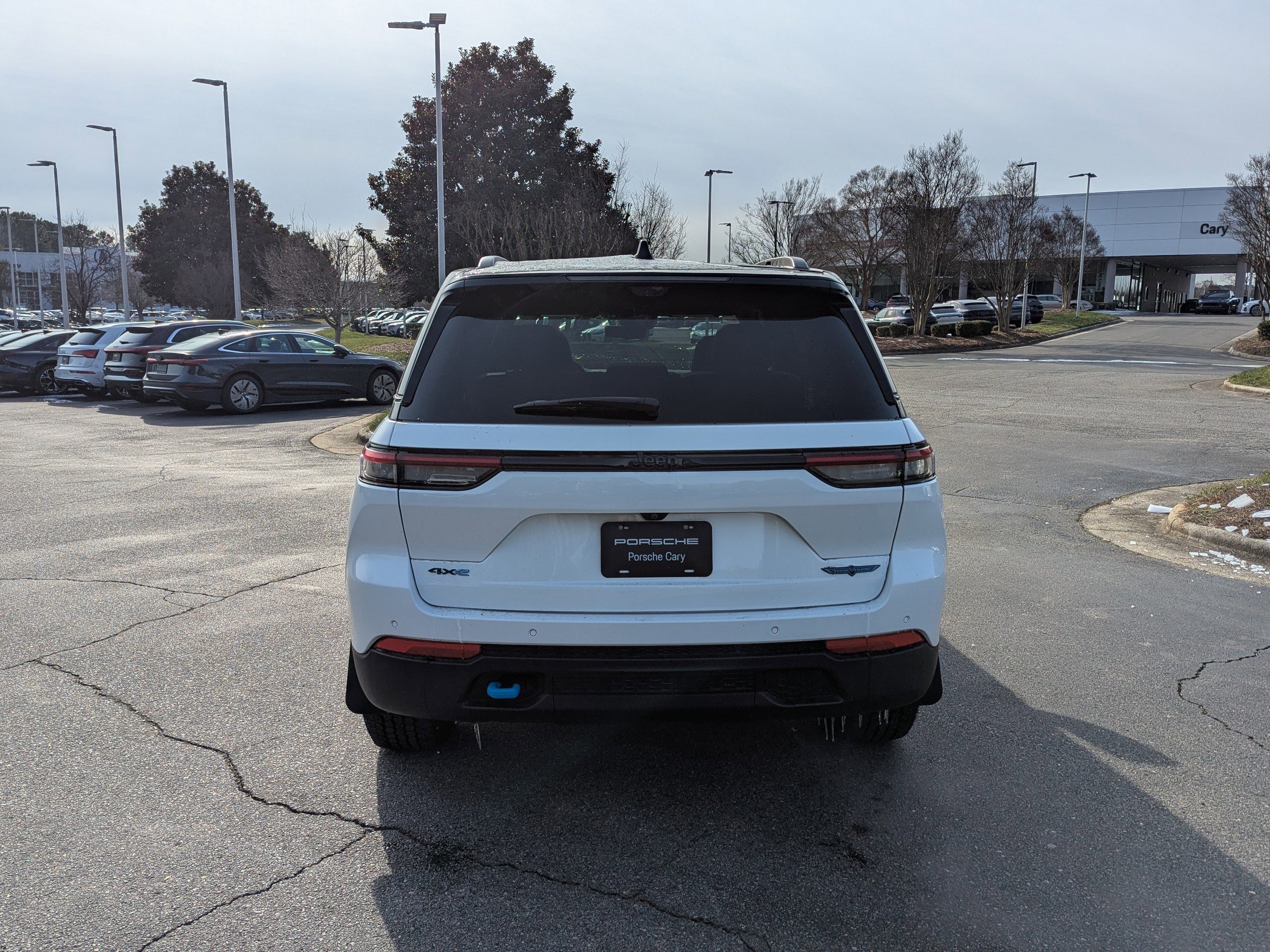 Used 2024 Jeep Grand Cherokee Trailhawk w/ Advanced Protech Group II image 6