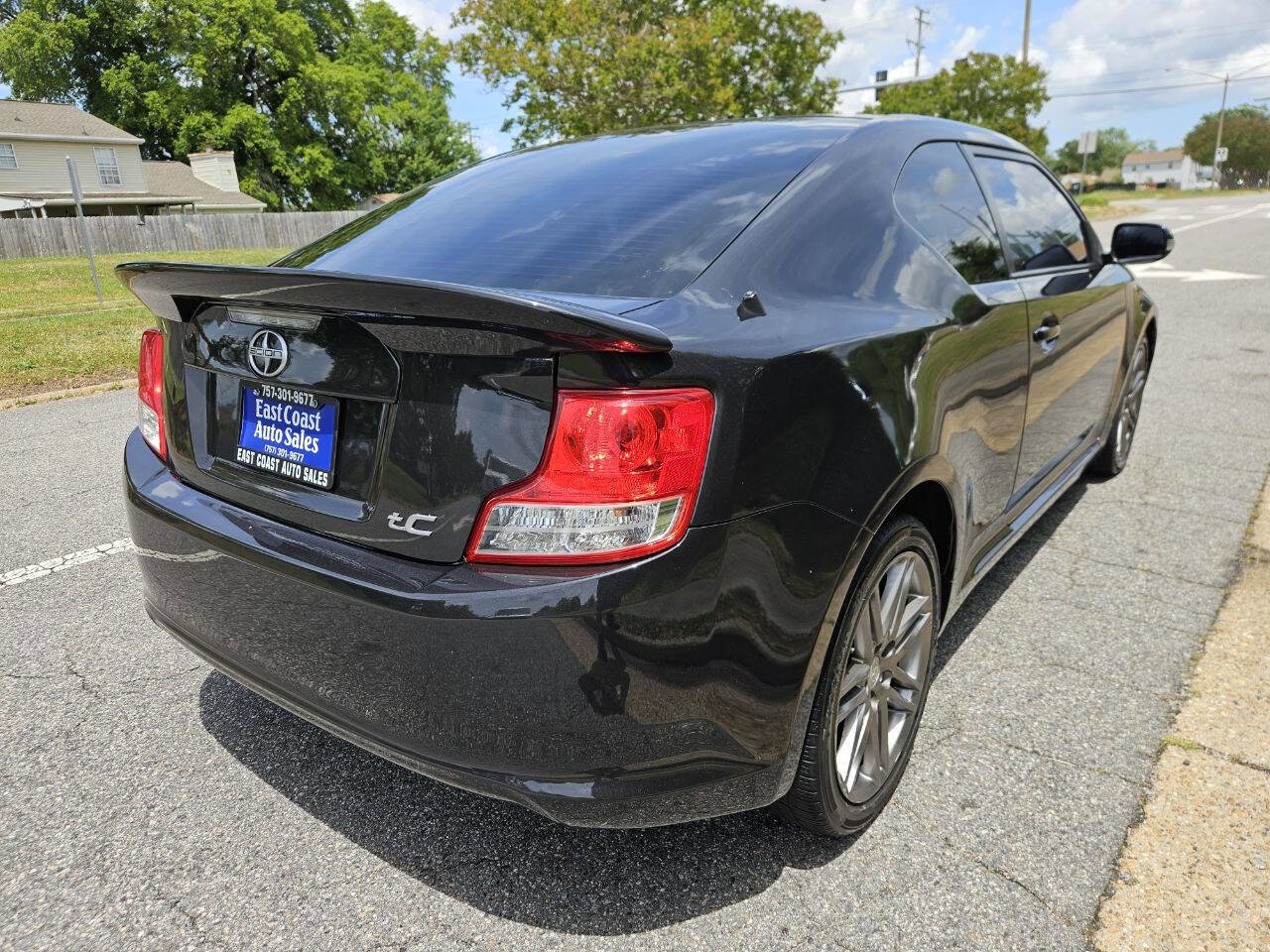 Used 2012 Scion tC FWD image 6