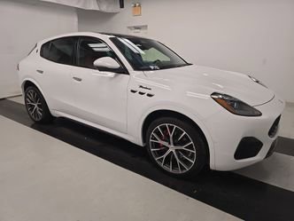 Used 2023 Maserati Grecale Modena