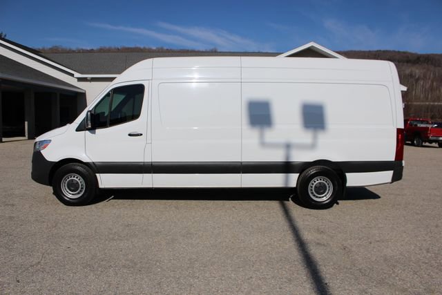 Used 2023 Mercedes-Benz Sprinter 2500 image 6