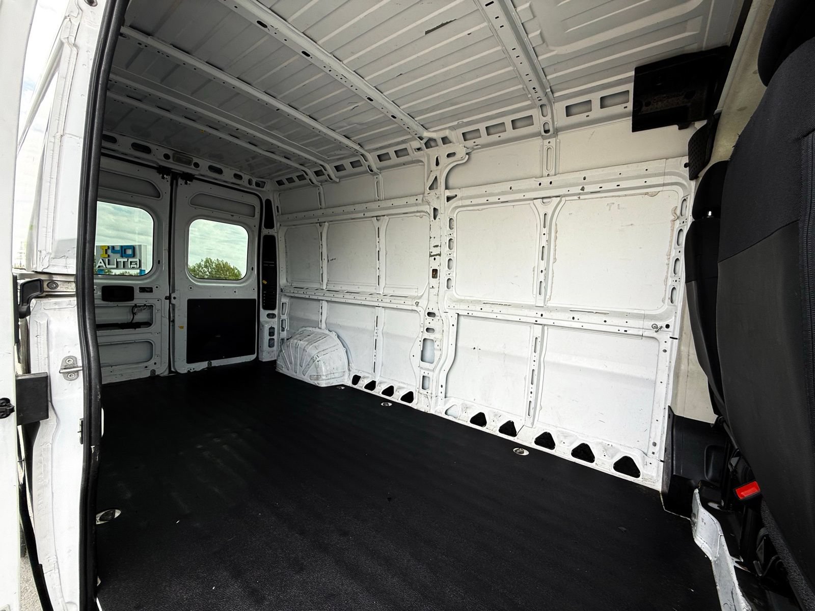 Used 2021 RAM ProMaster 2500 FWD image 19