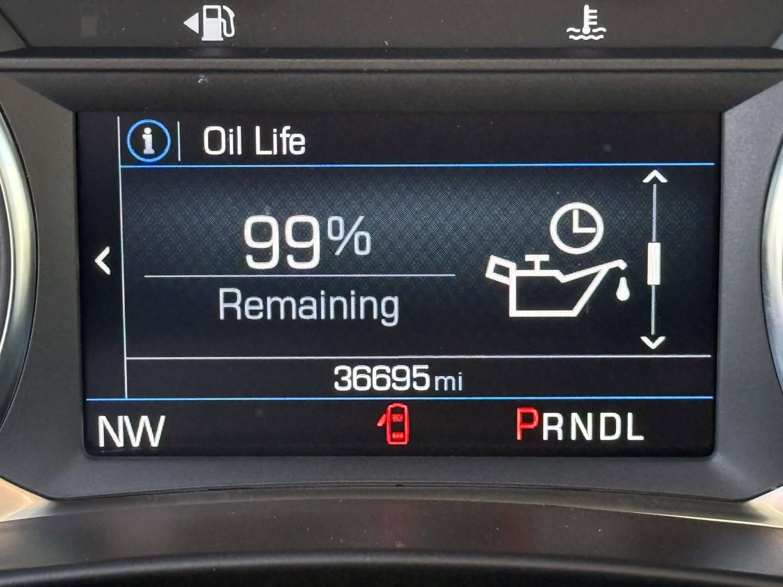 Used 2024 Chevrolet Equinox LS w/ LS Convenience Package image 25