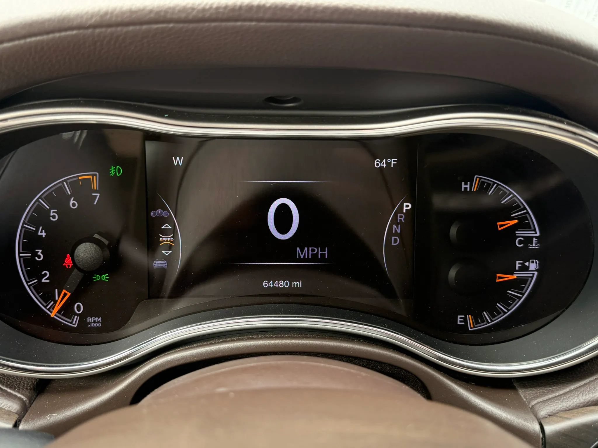 Used 2019 Jeep Grand Cherokee Overland AWD/4WD image 25