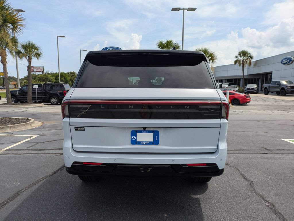New 2026 Lincoln Navigator Black Label AWD/4WD image 5