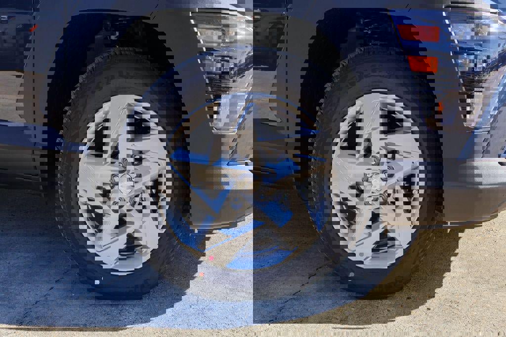 New 2026 Hyundai Kona SE image 29