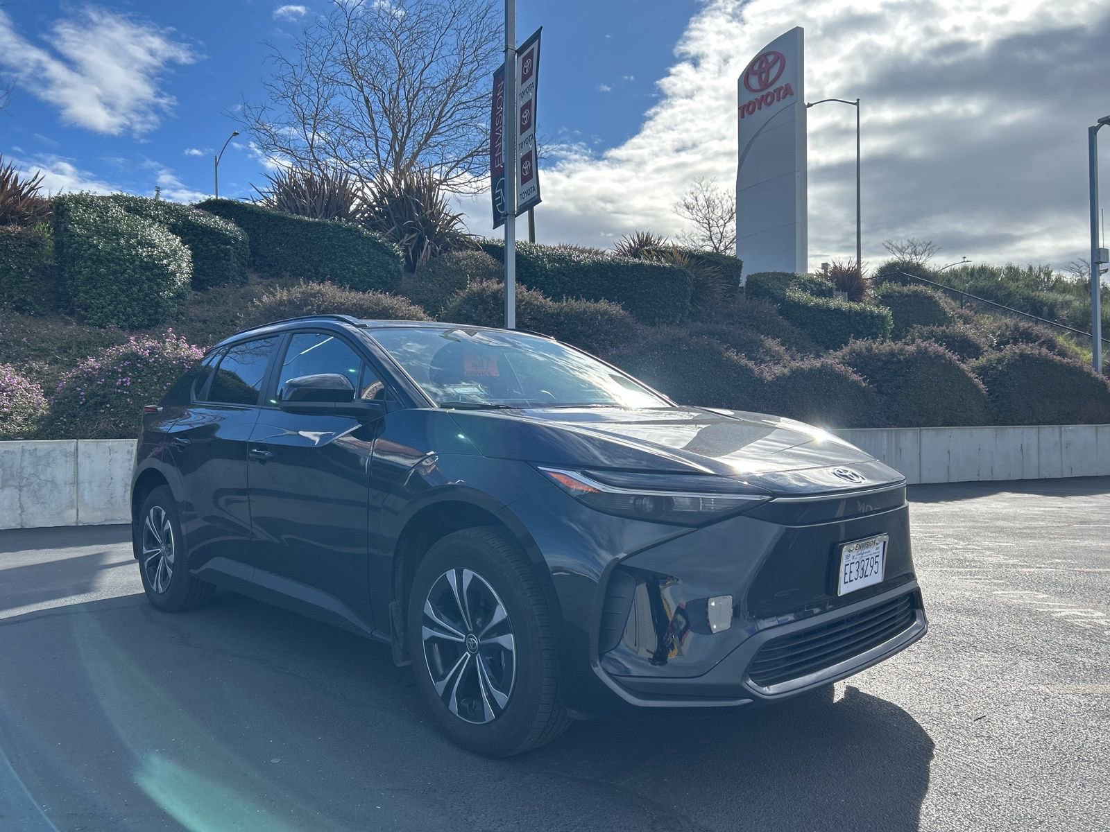 Certified 2025 Toyota bZ4X FWD