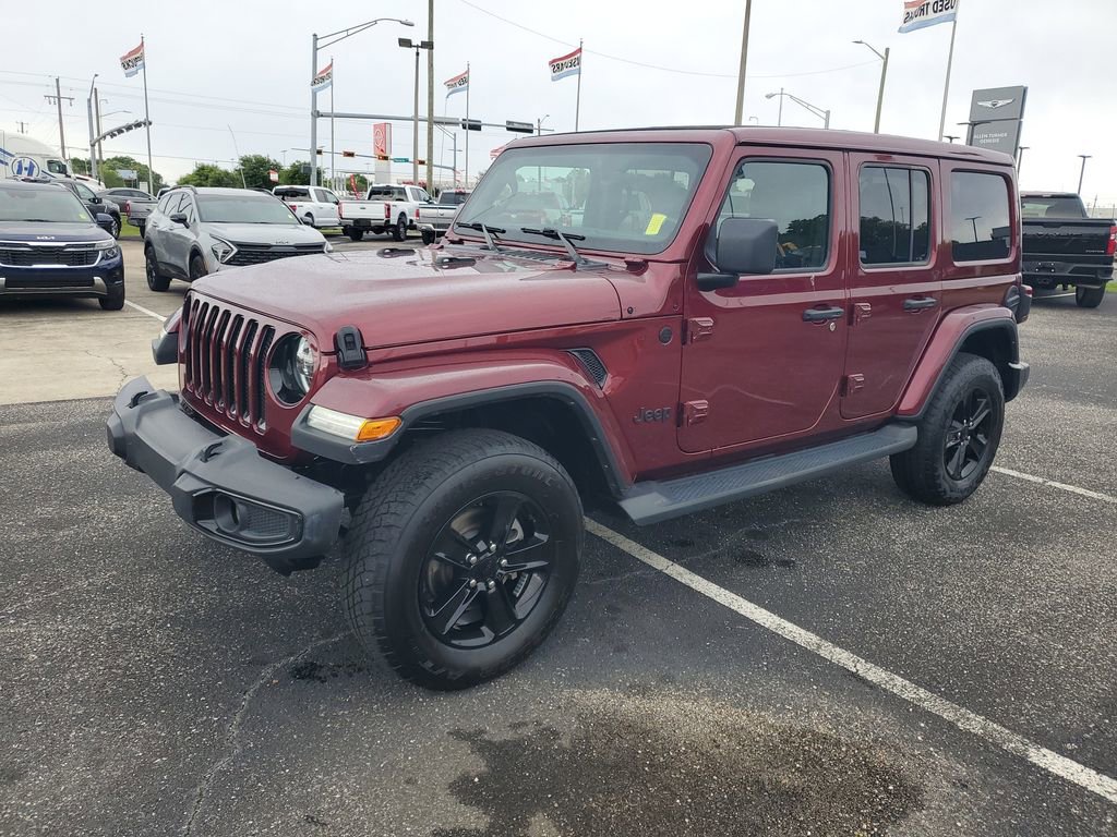 Used 2022 Jeep Wrangler Unlimited Sahara image 2