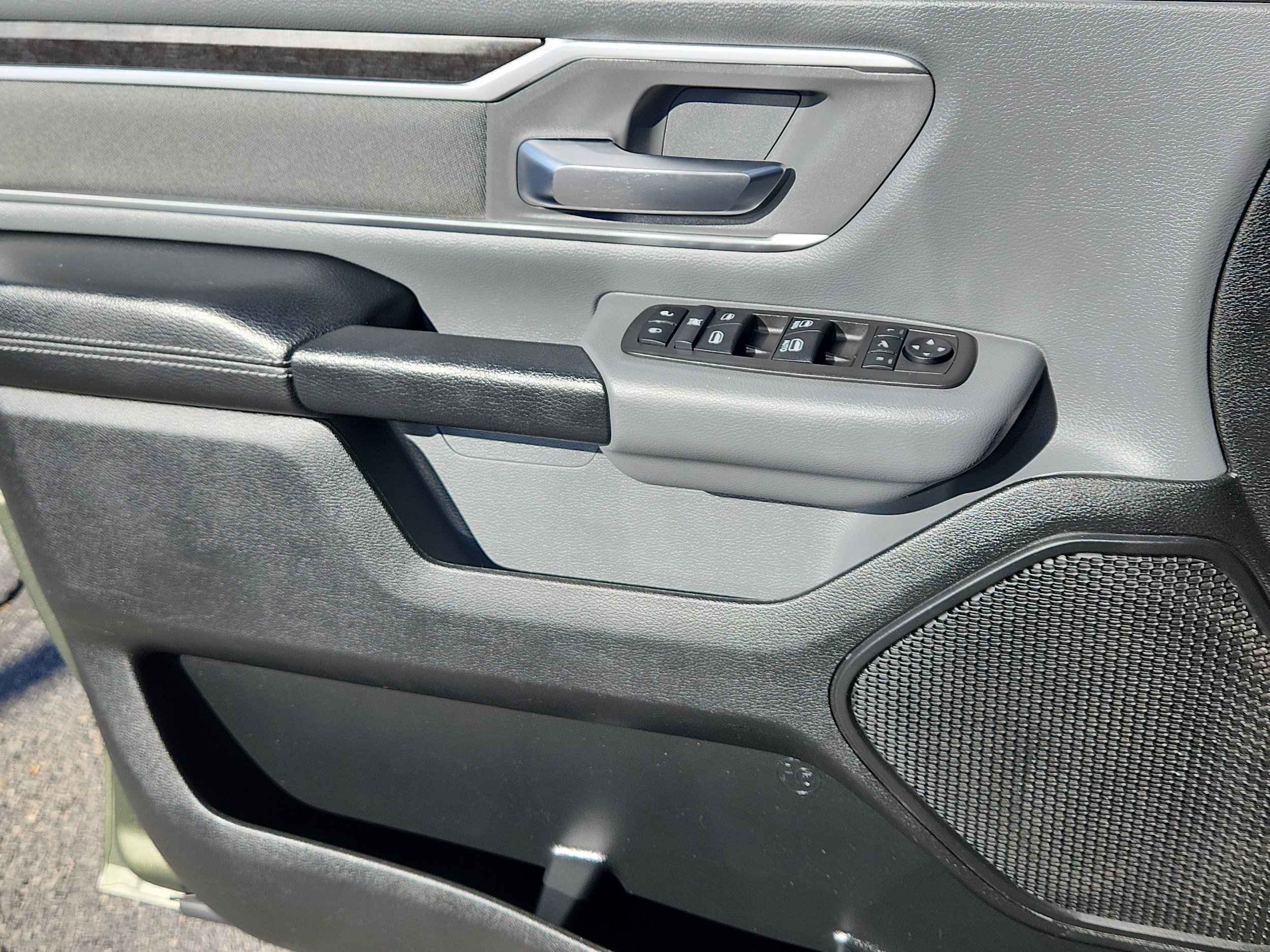 Used 2021 RAM 1500 Big Horn AWD/4WD image 8