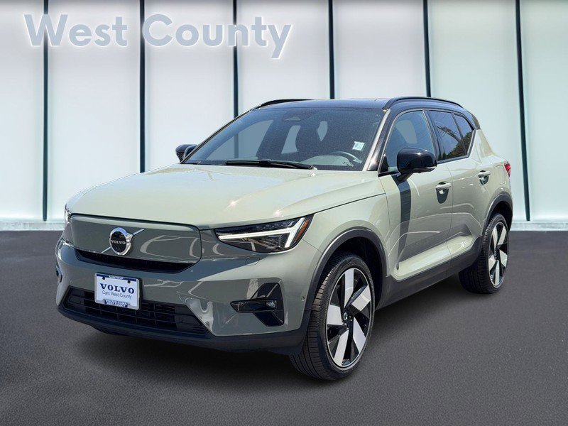 Used 2023 Volvo XC40 Recharge Ultimate AWD/4WD image 9