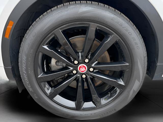 Used 2022 Jaguar E-PACE 300 Sport image 9