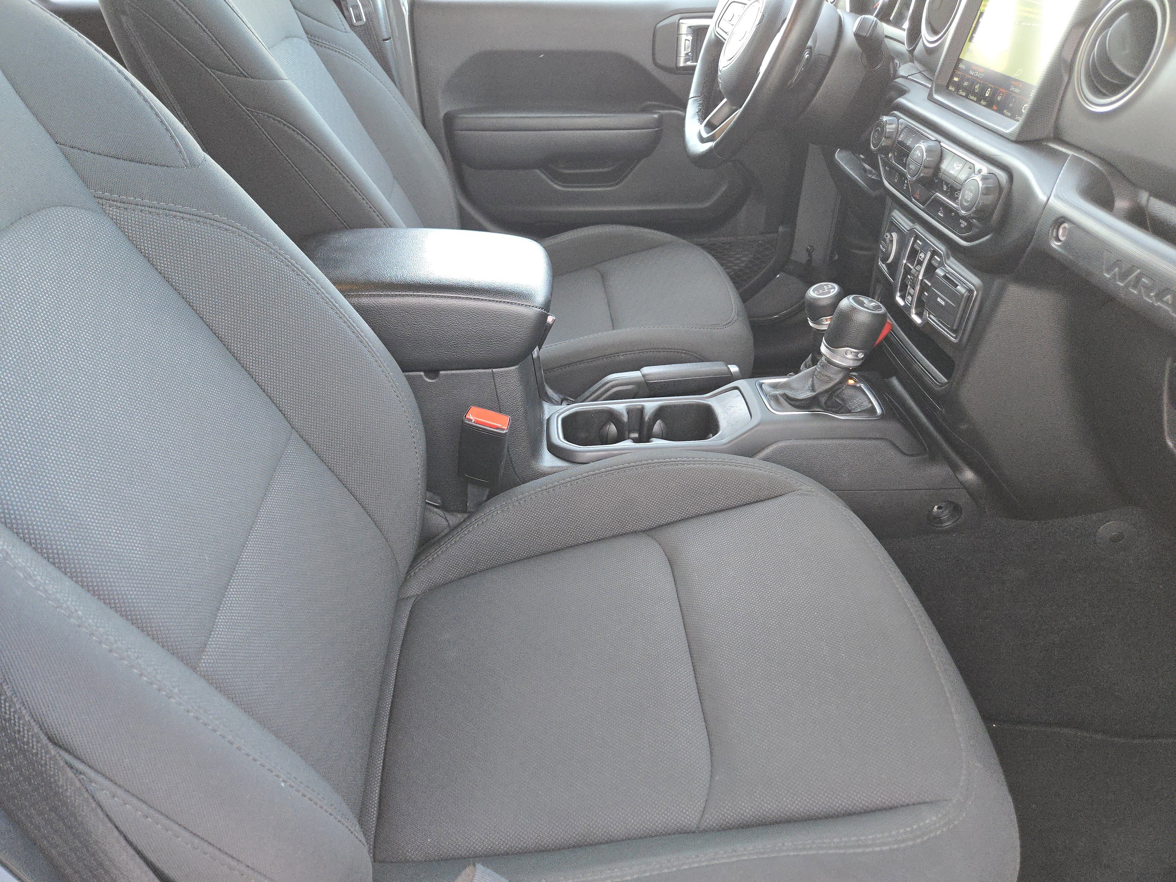 Used 2022 Jeep Wrangler Unlimited Sport w/ Sun And Sound Package image 15