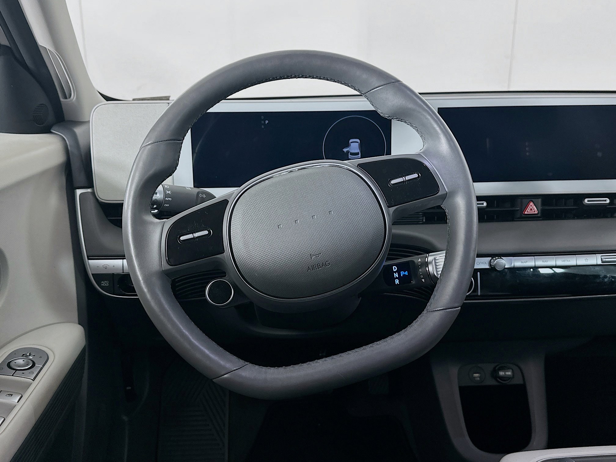 Used 2024 Hyundai Ioniq 5 SEL image 18