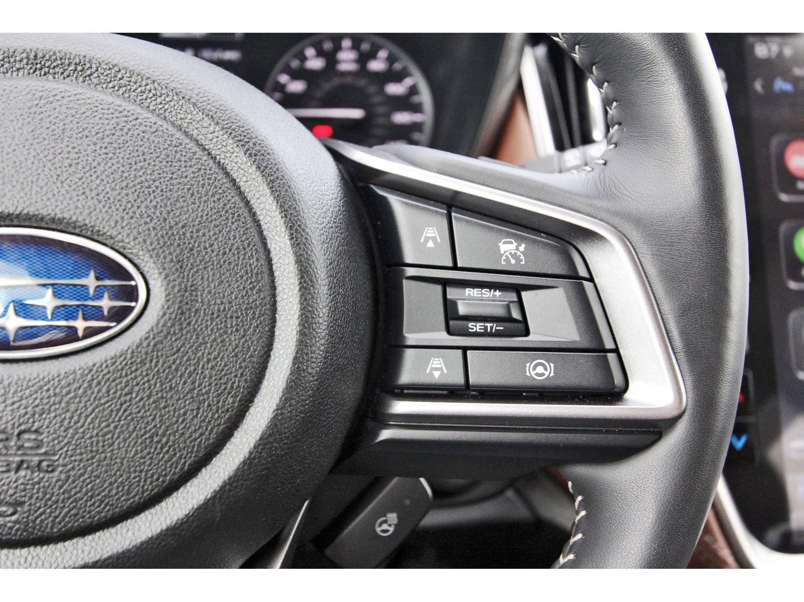 Used 2025 Subaru Outback Touring image 16