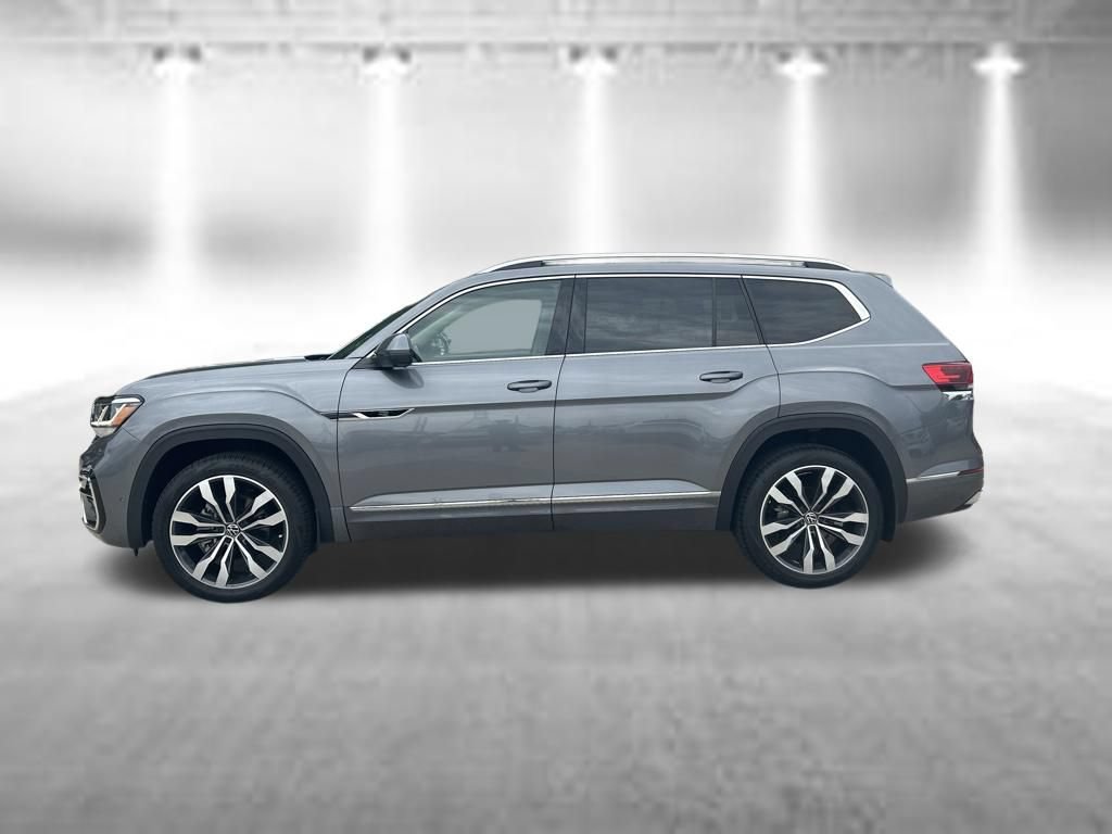 Certified 2022 Volkswagen Atlas SEL Premium AWD/4WD image 2