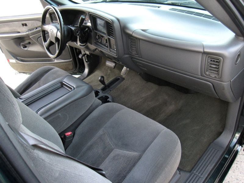 Used 2003 Chevrolet Silverado 1500 LS AWD/4WD image 26