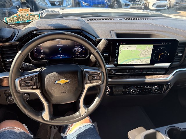 Used 2026 Chevrolet Silverado 2500 LT AWD/4WD image 10