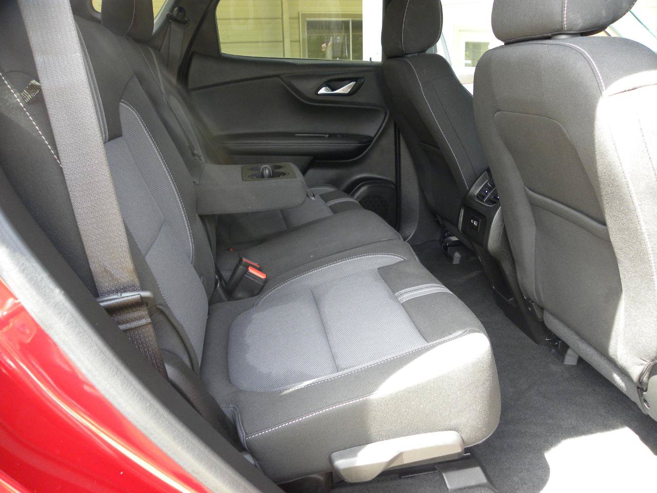 Used 2024 Chevrolet Blazer LT w/ Convenience Package FWD image 15