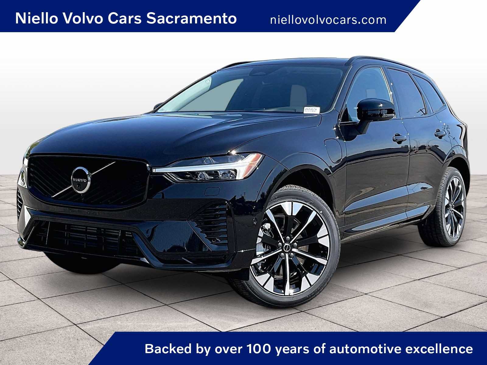 New 2026 Volvo XC60 T8 Plus w/ Climate Package PRO AWD/4WD video 1