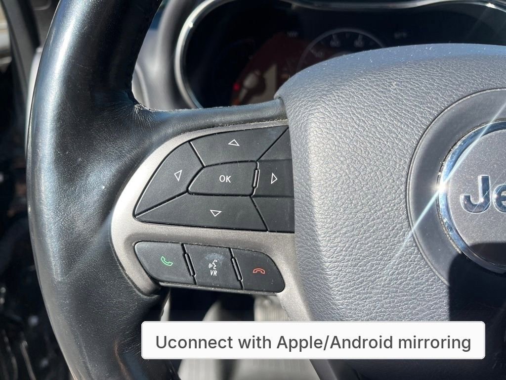 Used 2020 Jeep Grand Cherokee Limited AWD/4WD image 14