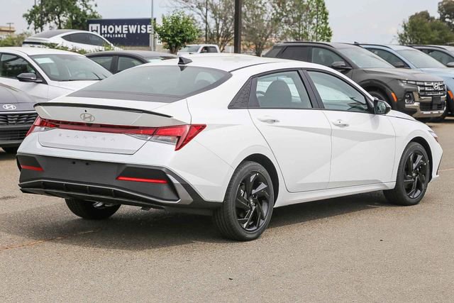 New 2026 Hyundai Elantra Sport FWD image 7