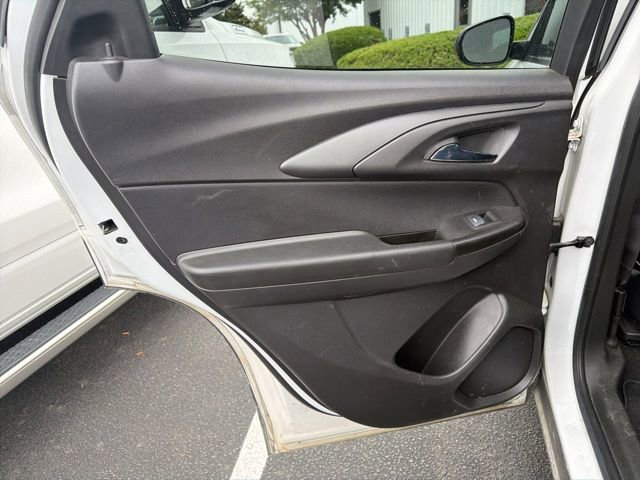 Used 2023 Chevrolet TrailBlazer RS w/ Convenience Package FWD image 10