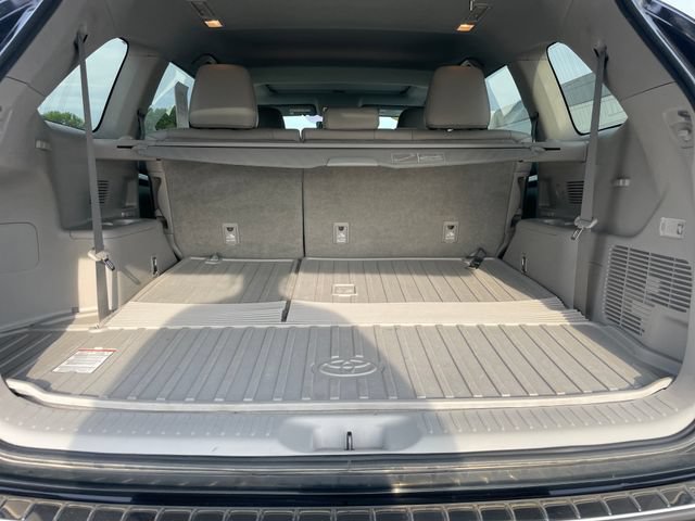 Used 2019 Toyota Highlander Limited w/ Protection Package #3 AWD/4WD image 44