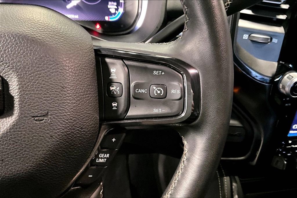 Used 2024 RAM 3500 Limited image 24