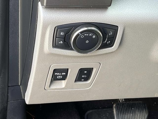 Used 2020 Ford F150 XLT w/ Equipment Group 302A Luxury image 26