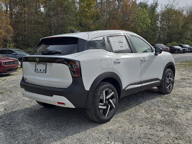 New 2026 Nissan Kicks SV w/ SV Premium Package FWD image 8