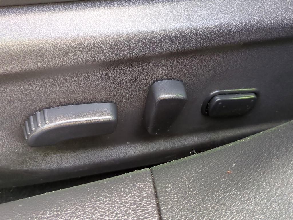 Certified 2020 Nissan Altima 2.0 Platinum image 17