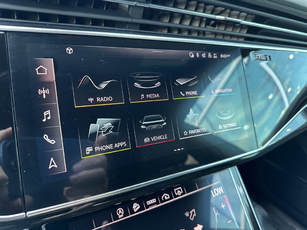 Certified 2023 Audi Q8 Premium Plus w/ Premium Plus Package AWD/4WD image 28