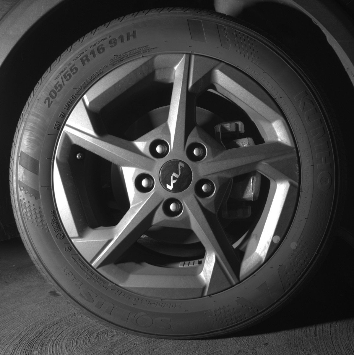 Used 2025 Kia K4 LXS image 13