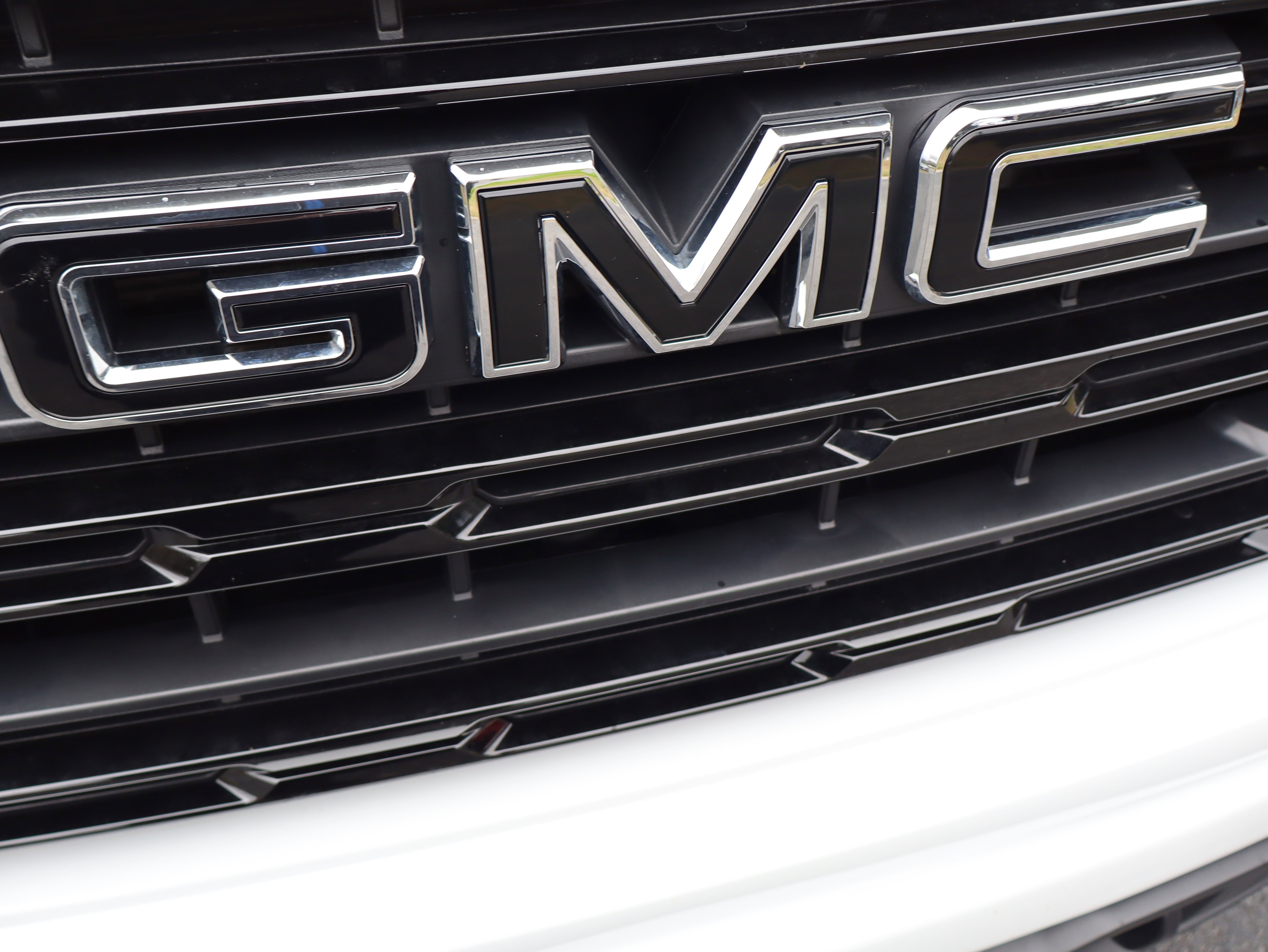 Used 2025 GMC Sierra 1500 Elevation AWD/4WD image 38