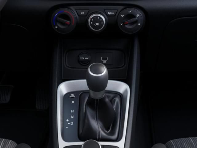 New 2026 Hyundai Venue SE FWD image 16